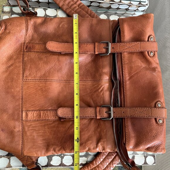 Vilenca Holland Large Leather Backpack - Picture 7 of 10